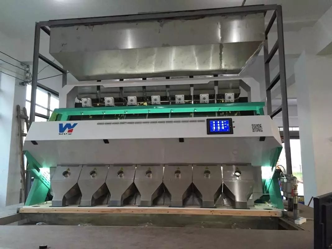 高容量ライス色分別機 0.3 - 0.9t/H 2年分別精度 99.5 - 99.9%