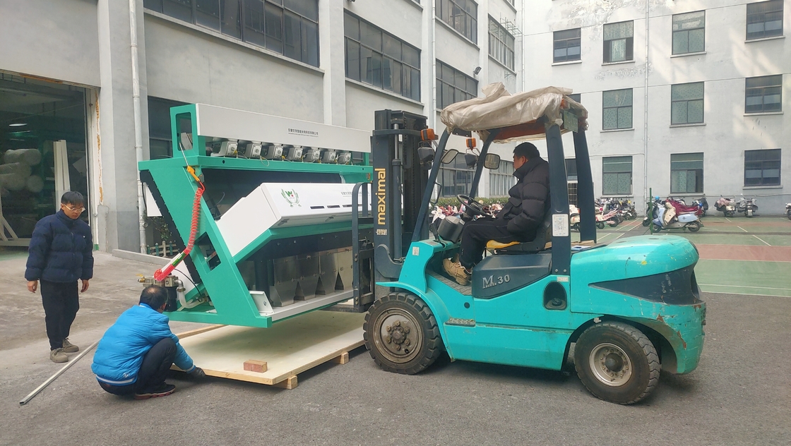 乾燥した洋?? の色を分類する機械