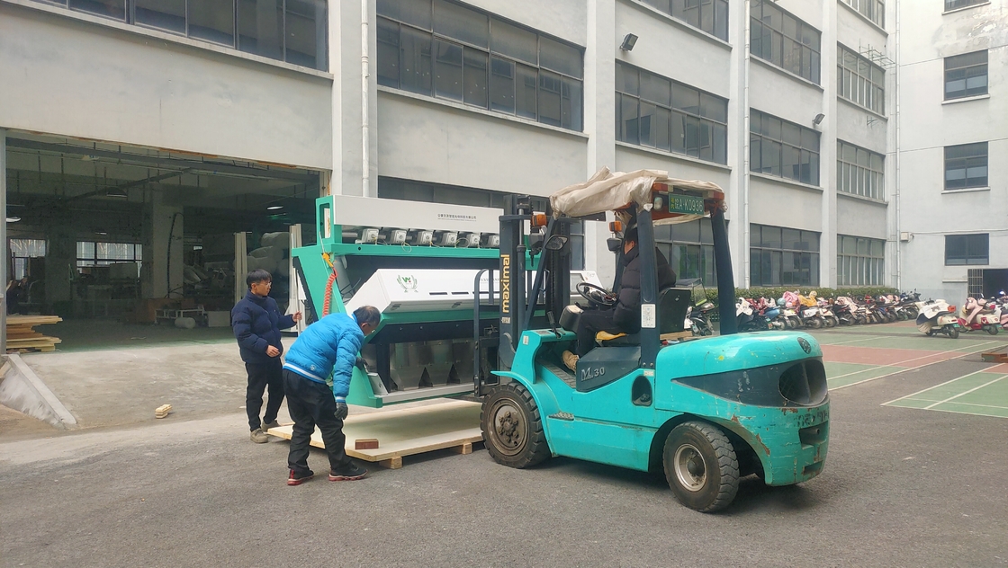 乾燥した洋?? の色を分類する機械