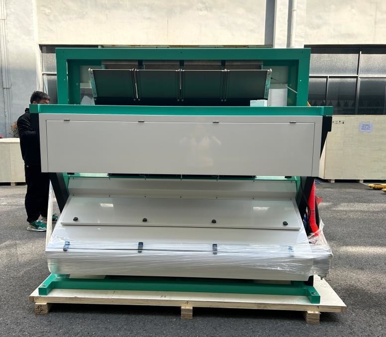 プラスチック色の選別機機械のための導かれた解決のプラスチック色分類機械