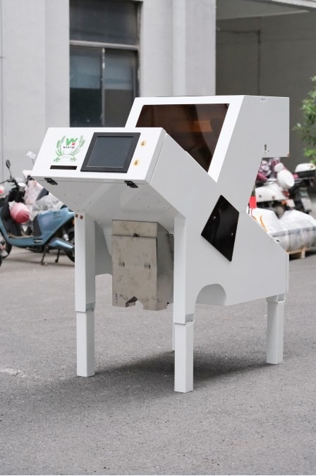 高性能ピーナッツカラーソート機 ハゼナッツカラーソート機