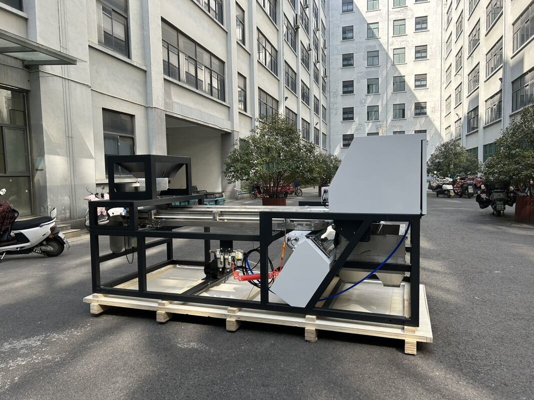 600mmベルト幅 高容量 ジュニパーカラーソーター 乾燥ラズベリー ブルーベリー 穀物選別機