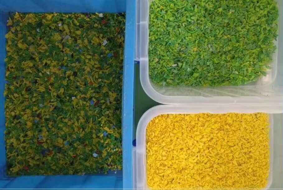 PET、PC、HDPE、PVC フレーク色彩選別機に適したインテリジェントなプラスチック色彩選別機