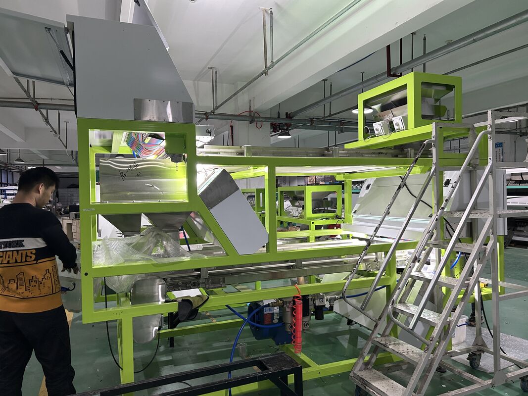 Wenyao工業用高精度選別機、リサイクルプラスチック・金属・プラスチック・PVC・PETフレーク用カラーソーター、WIFIリモートコントロール付き