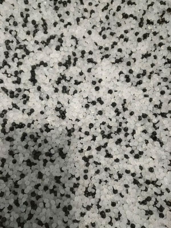 4つのシュート256チャネル プラスチック色の選別機機械高い分類の正確さ