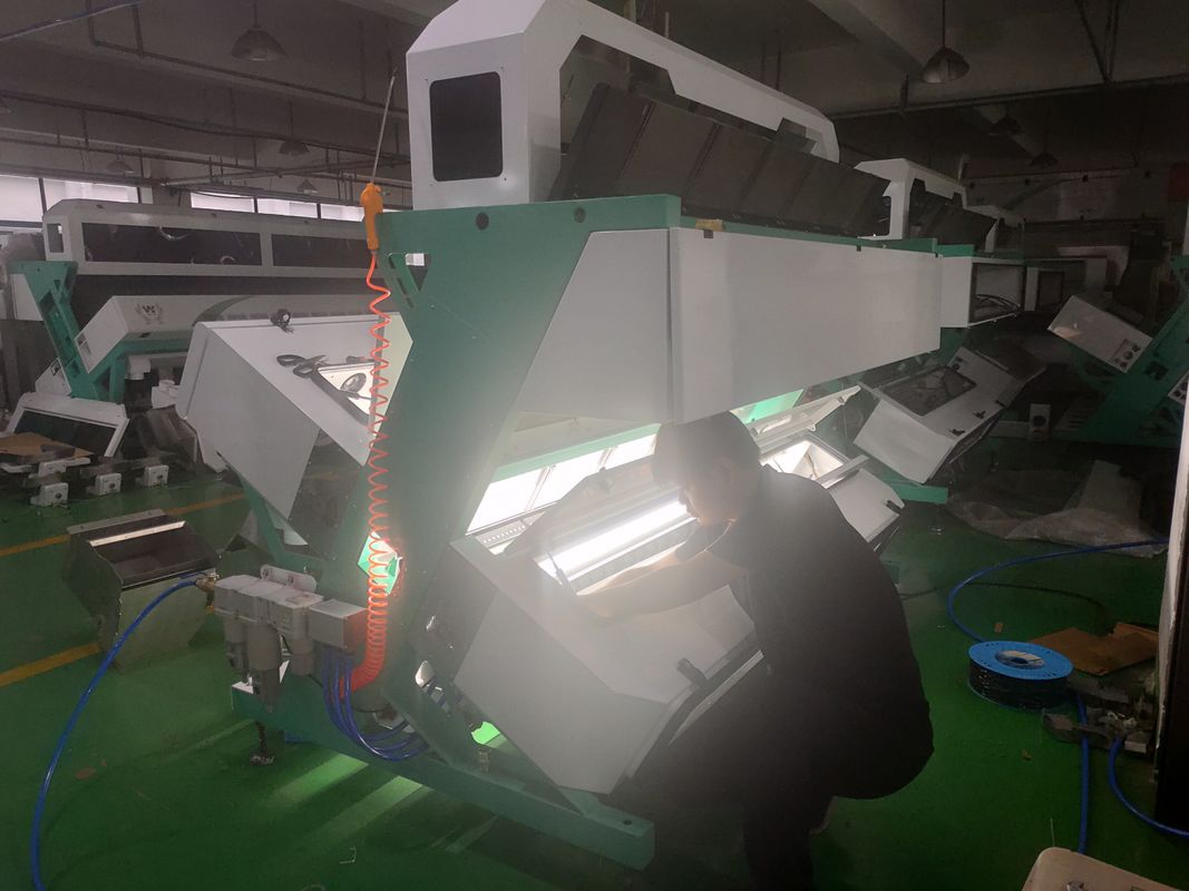 5つのシュートによっては茶色の選別機機械が、黄色い棒着色する分離機械を開花する
