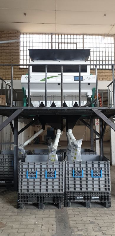 ケーブルのリサイクルのための5400のピクセル プラスチック色の分類機械